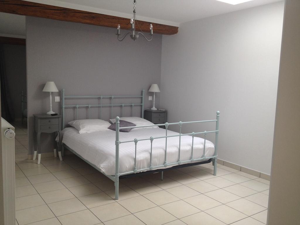 Ferme De Villeray-Chambre D'Hotes Saint-Pierre-du-Perray Pokój zdjęcie